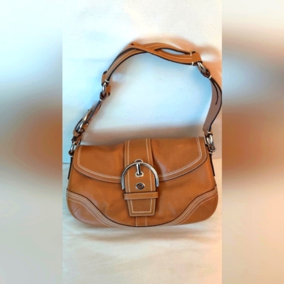 Coach Soho Hobo Tan Leather Shoulder Bag with Buckle Front and Braided Handle - Picture 3 of 10
